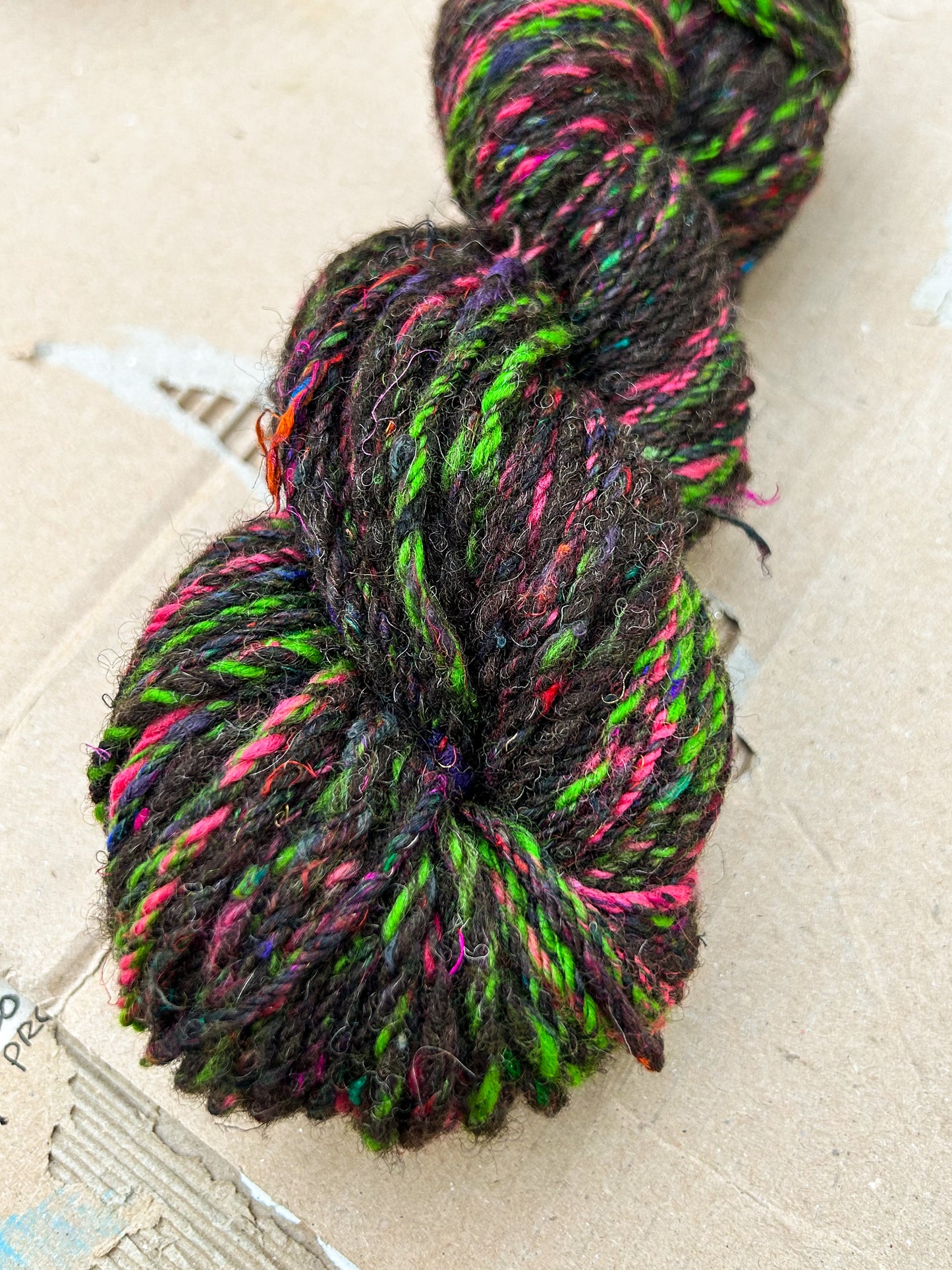 Handspun Navajo (chain) plied Silk, Shetland and Merino Skein ☆ 105g 3ply Yarn