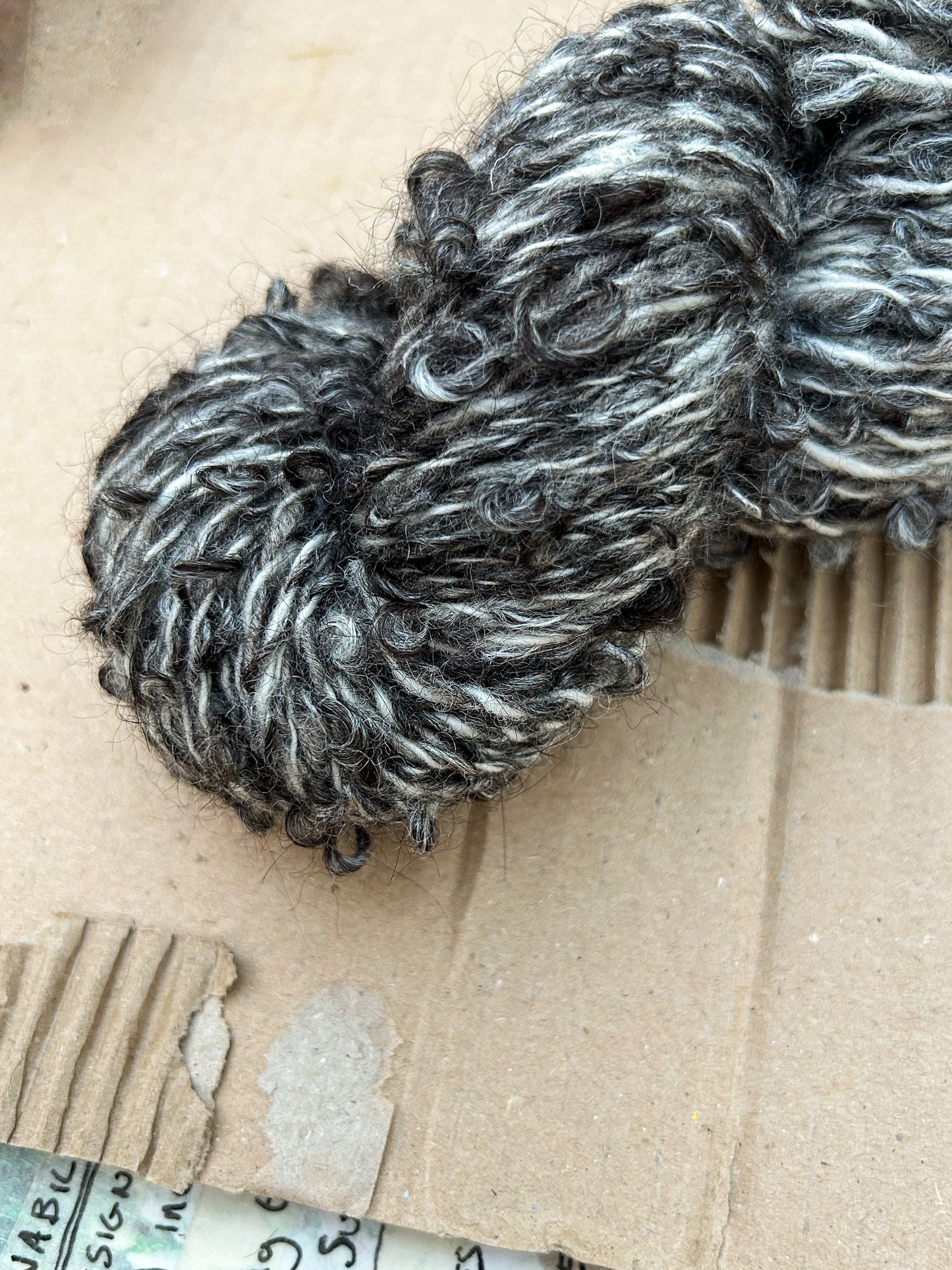 Handspun Loose Baby Alpaca and Silk Bouclé Skein ☆ 85g 3ply Alpaca, Tussah Silk, Shetland and Merino Wool Yarn