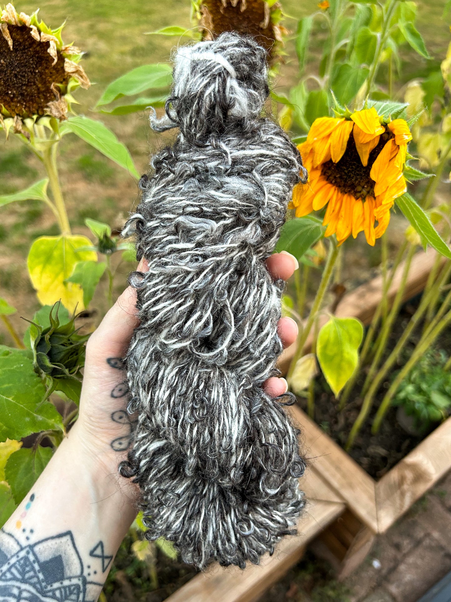 Handspun Loose Baby Alpaca and Silk Bouclé Skein ☆ 85g 3ply Alpaca, Tussah Silk, Shetland and Merino Wool Yarn