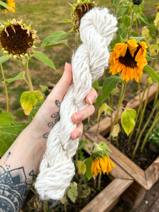 Handspun Crepe 3ply Pineapple Fibre Skein ☆ 75g "squiggle" yarn