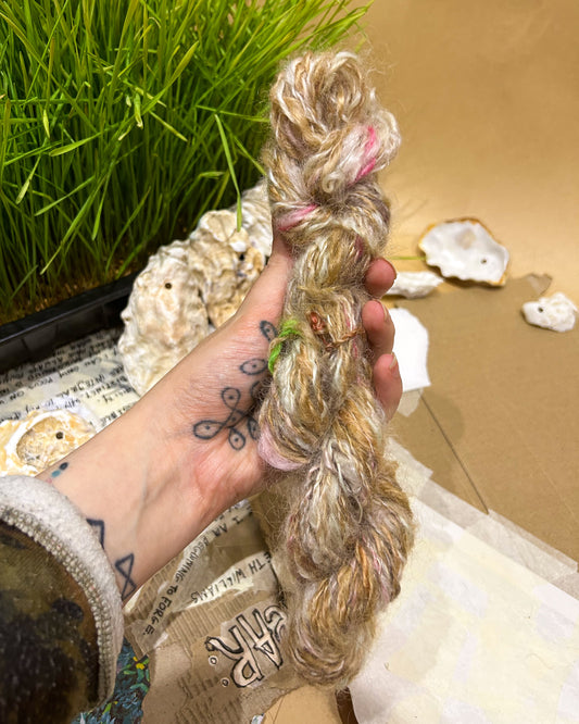 Handspun "Cherry Blossom Latte" woolen spun teeswater skein☆ 38g 2 ply Sport weight Yarn