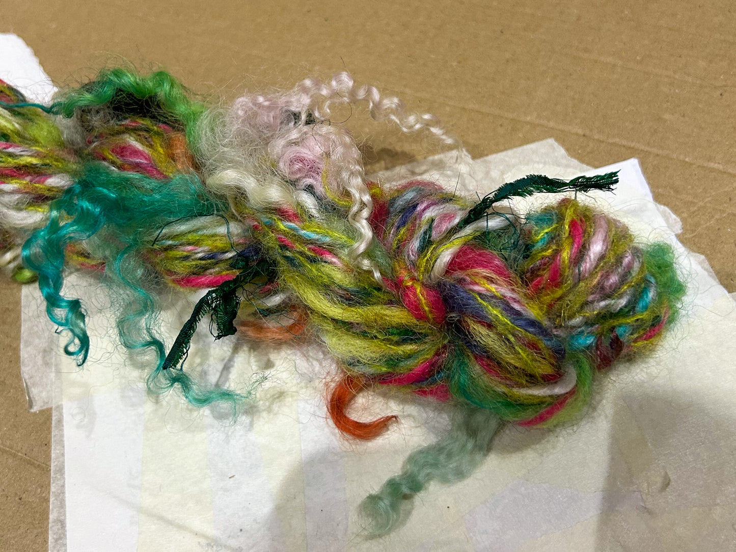 Handspun "Mohair Mix it Up" with added teeswater lock skein☆ 35g Chain plied 2ply Worsted weight Yarn