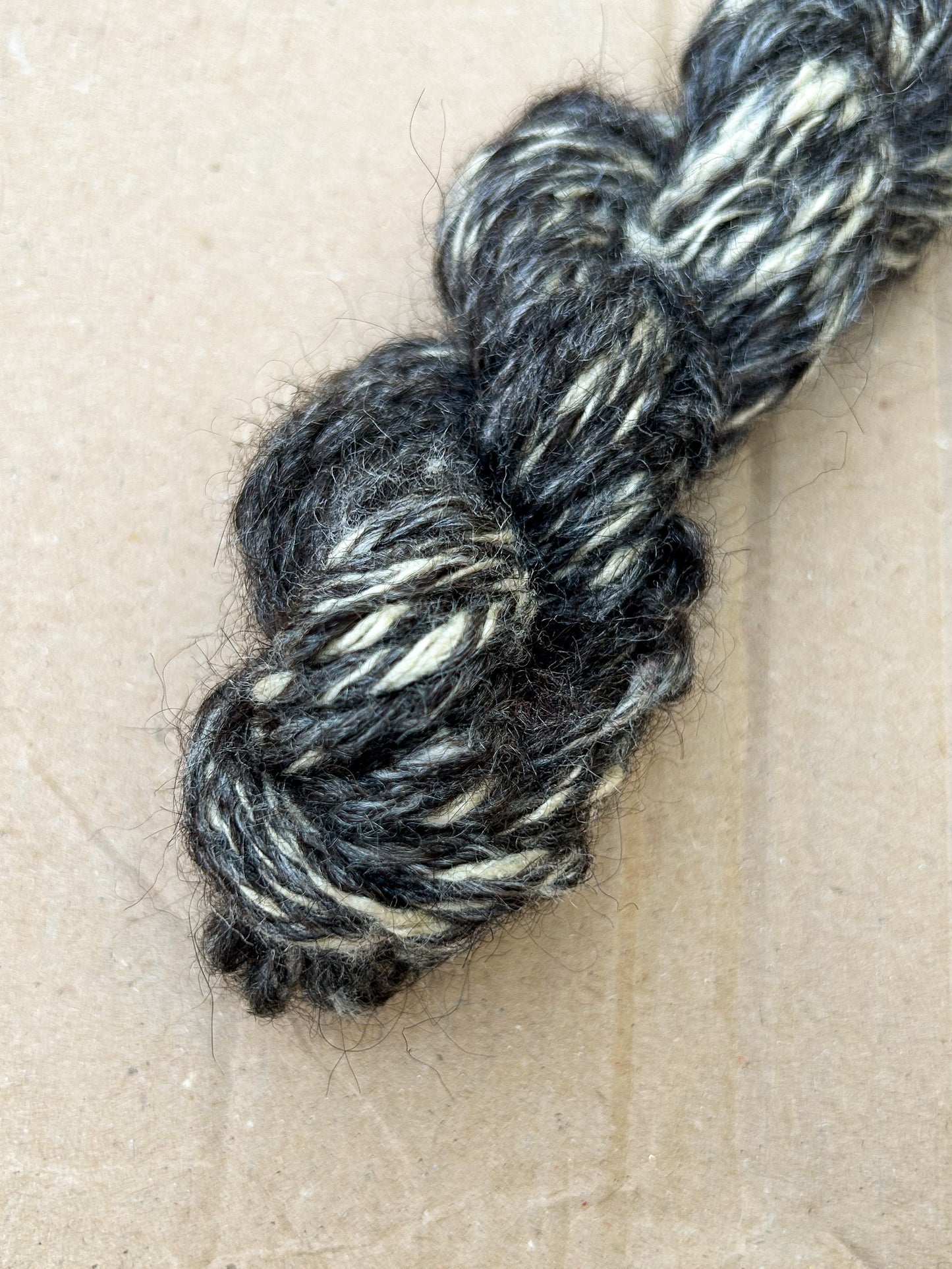 Handspun Navajo (chain) plied Tussah Silk and Alpaca Sampler Skein ☆ 22g 3ply Yarn