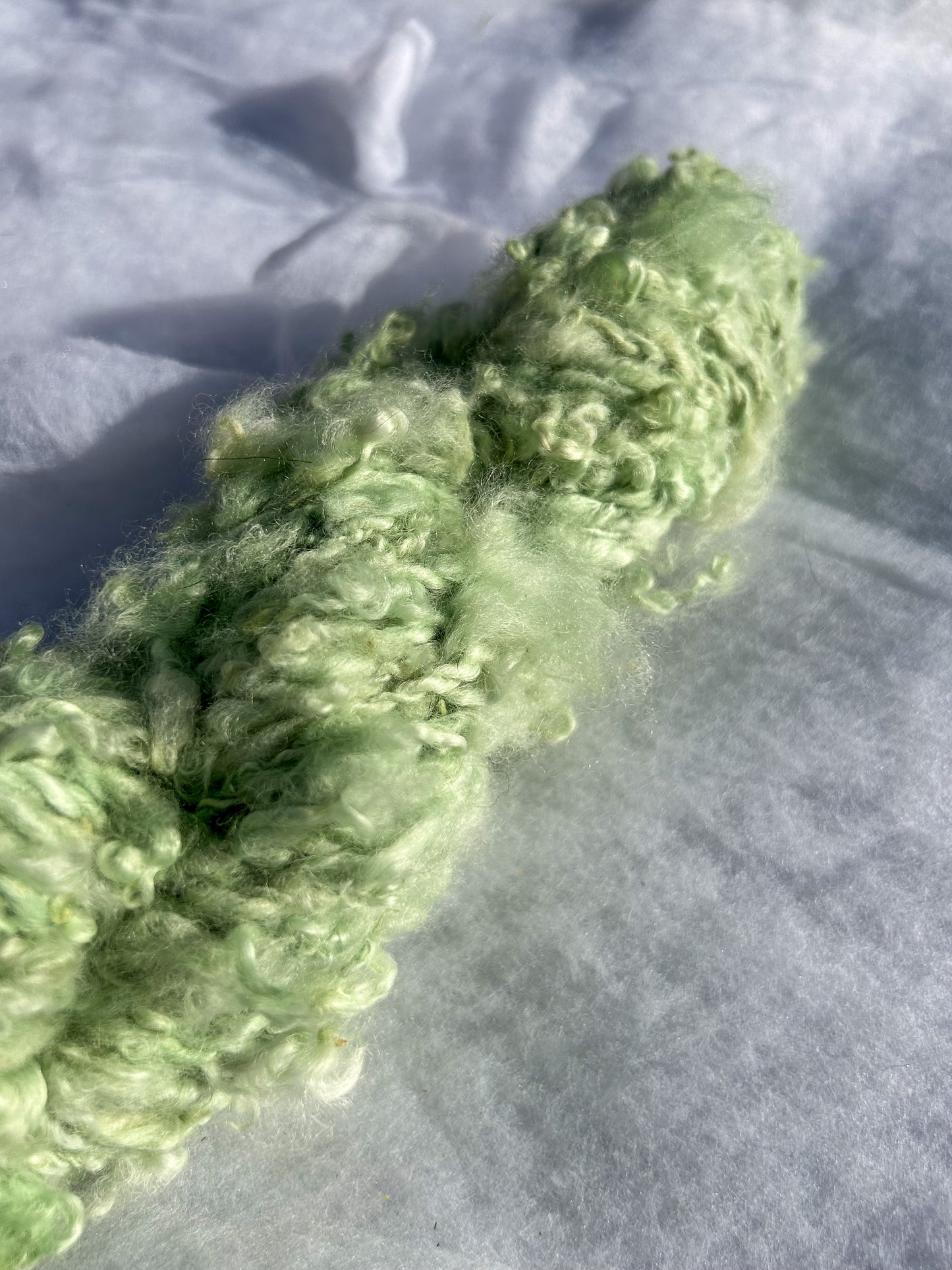 Handspun Green Chlorophyllin Dyed Lock Spun Baby Alpaca 2ply Skein ☆  110g Naturally Dyed Alpaca Yarn