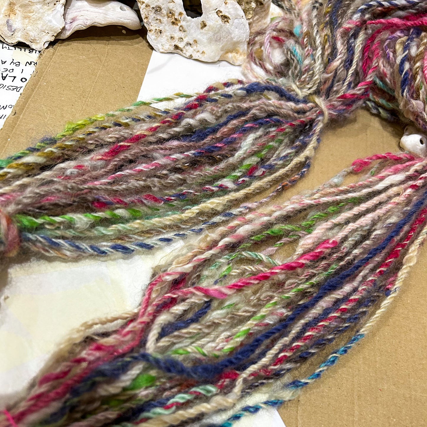 Handspun "Faded Rainbow" woolen spun teeswater skein☆ 80g Chain plied 3ply Worsted weight Yarn